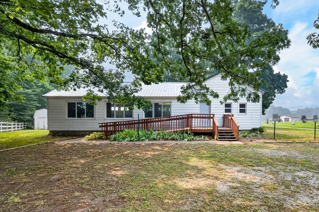 2504 Culver Road Johnstown Township MI 49017