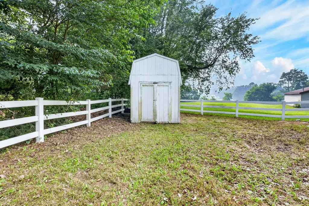 2504 Culver Road Johnstown Township MI 49017