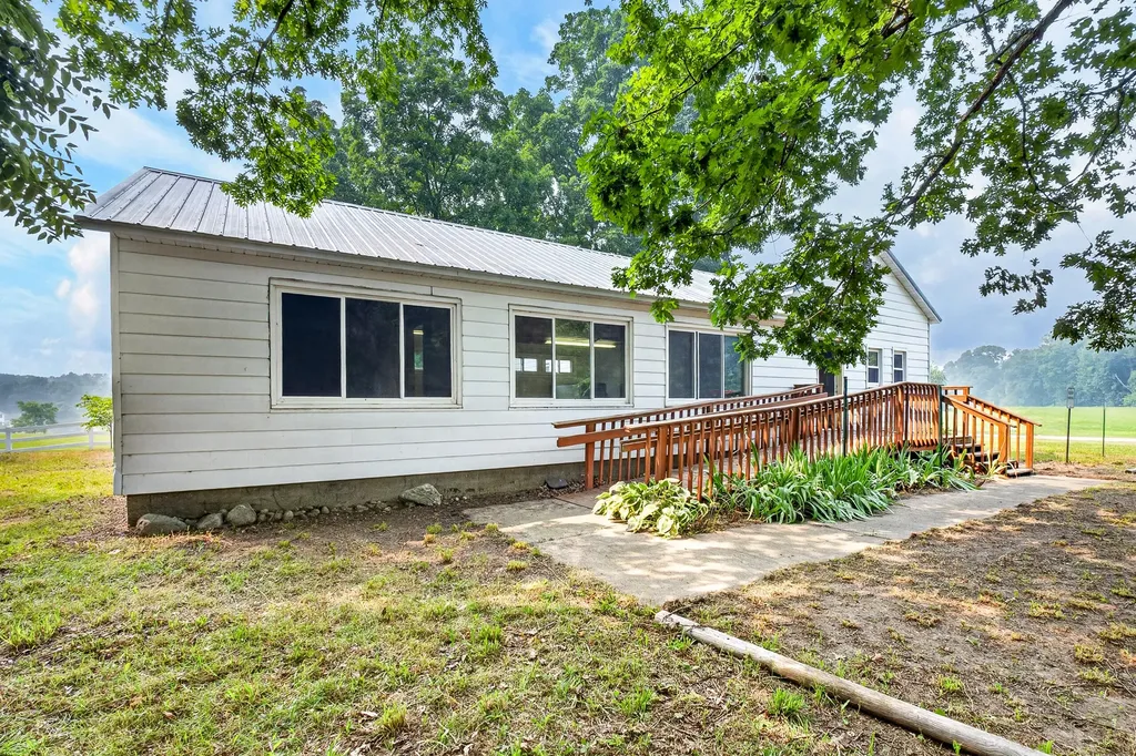 2504 Culver Road Johnstown Township MI 49017