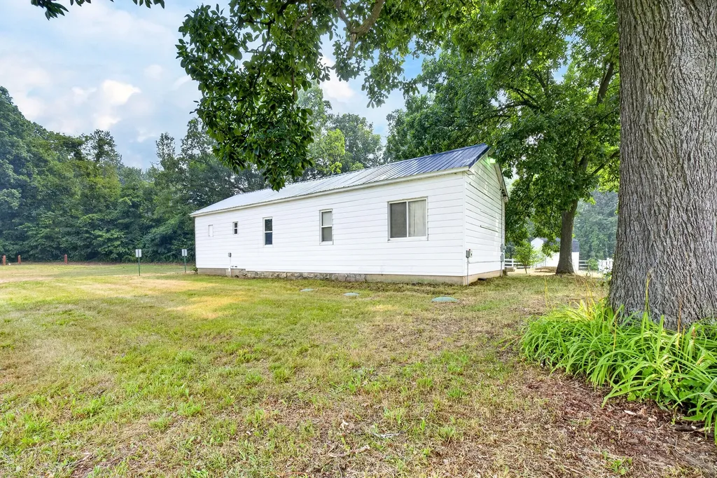 2504 Culver Road Johnstown Township MI 49017