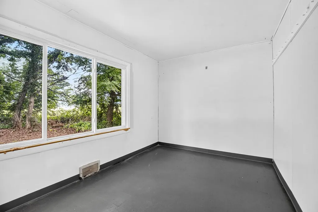 2504 Culver Road Johnstown Township MI 49017