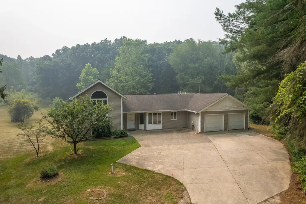 8270 Huff Road Assyria Township MI 49021