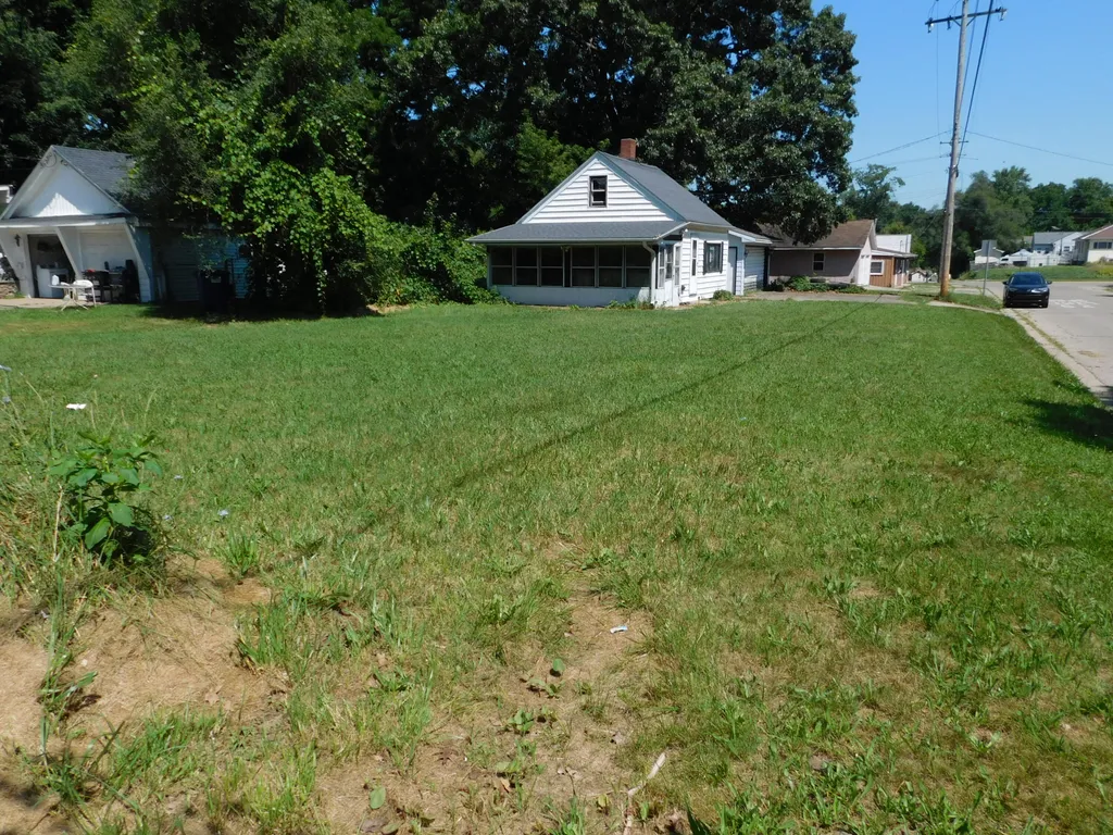 285 Bechman Avenue N Battle Creek City MI 49015