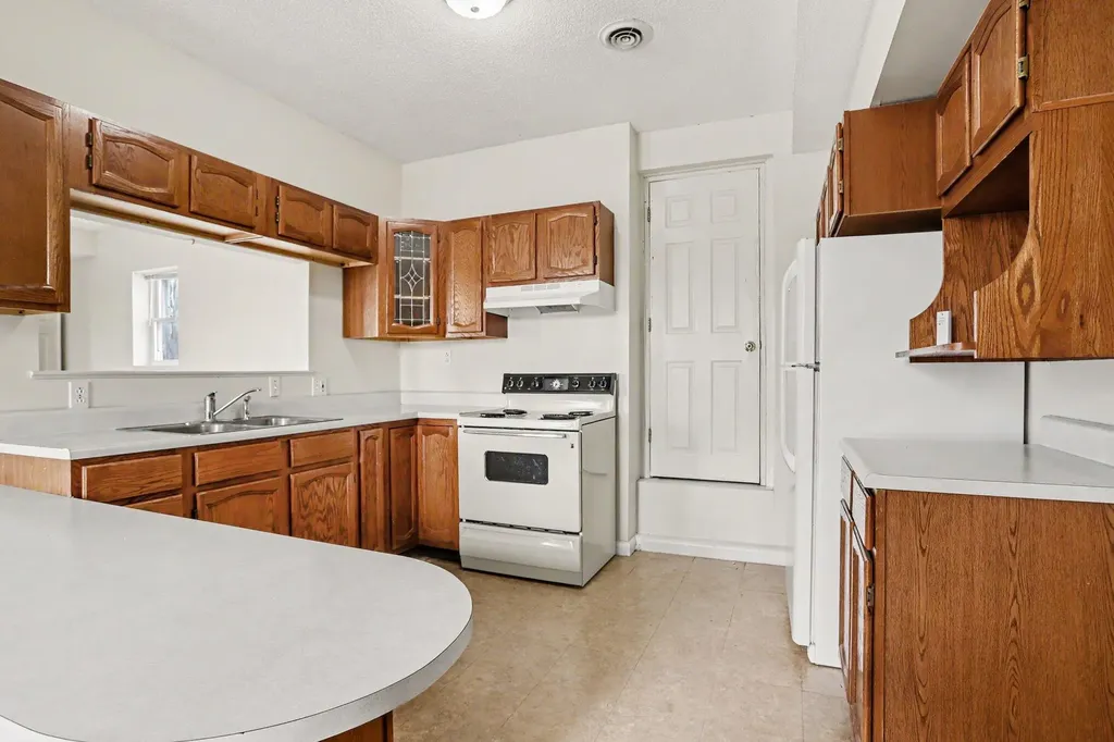 202 W Michigan Avenue Marshall City MI 49068