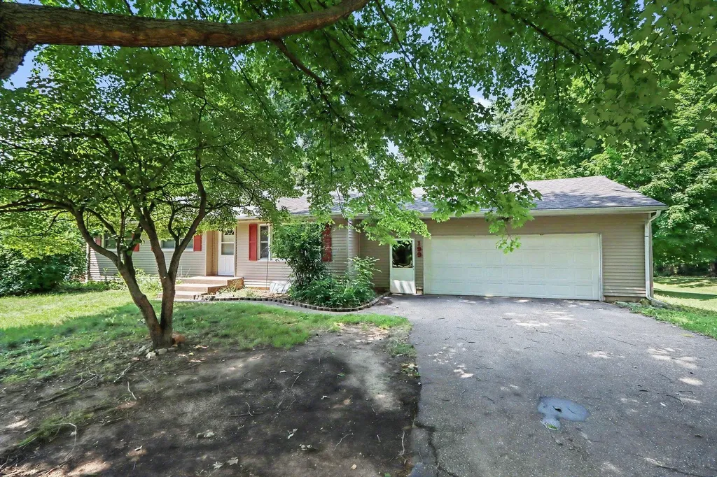 199 Highfield Road Marshall Township MI 49068