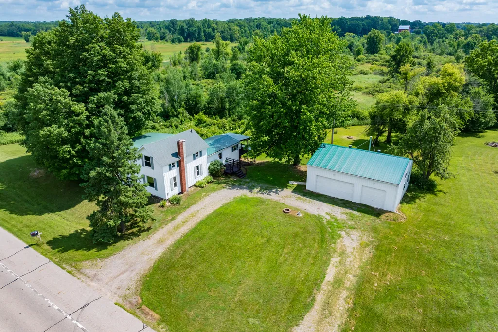 12103 S M 66 Assyria Township MI 49021