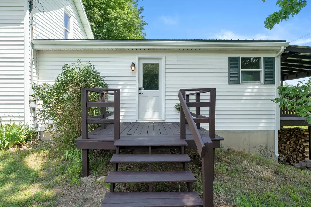 12103 S M 66 Assyria Township MI 49021