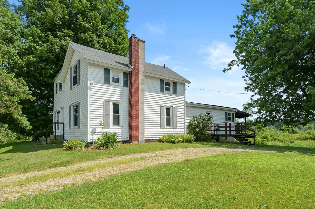 12103 S M 66 Assyria Township MI 49021