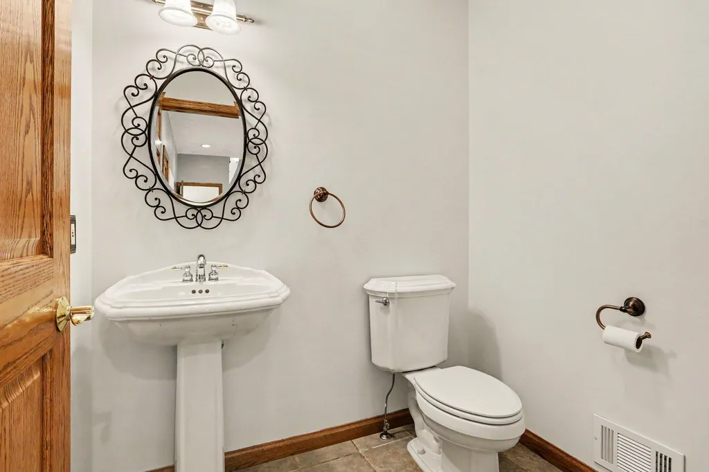 7165 Trappers Ridge Emmett Charter Township MI 49014