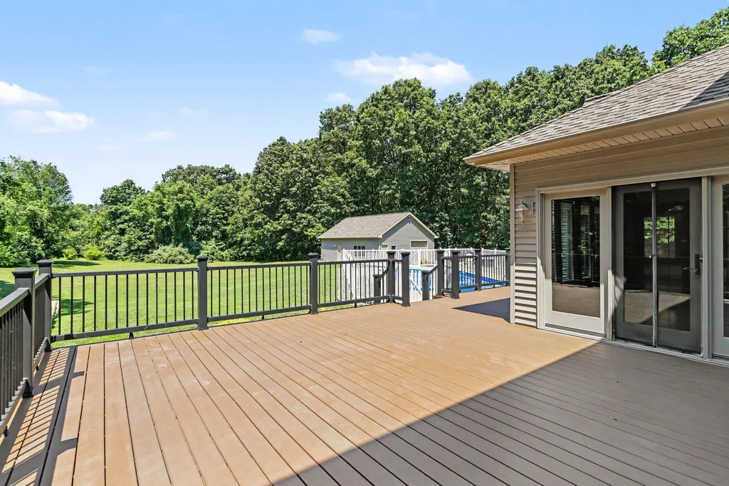 7165 Trappers Ridge Emmett Charter Township MI 49014