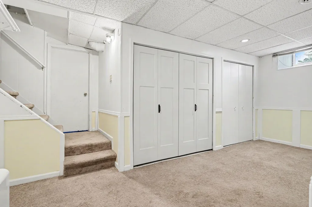 302 Exchange Street Marshall City MI 49068