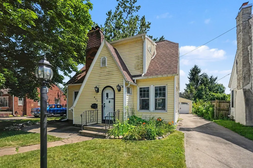 411 Orleans Avenue Battle Creek City MI 49015