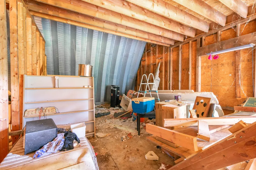 559 W Burr Oak Athens Village MI 49011