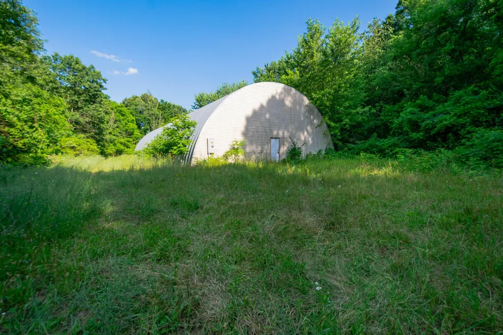 559 W Burr Oak Athens Village MI 49011