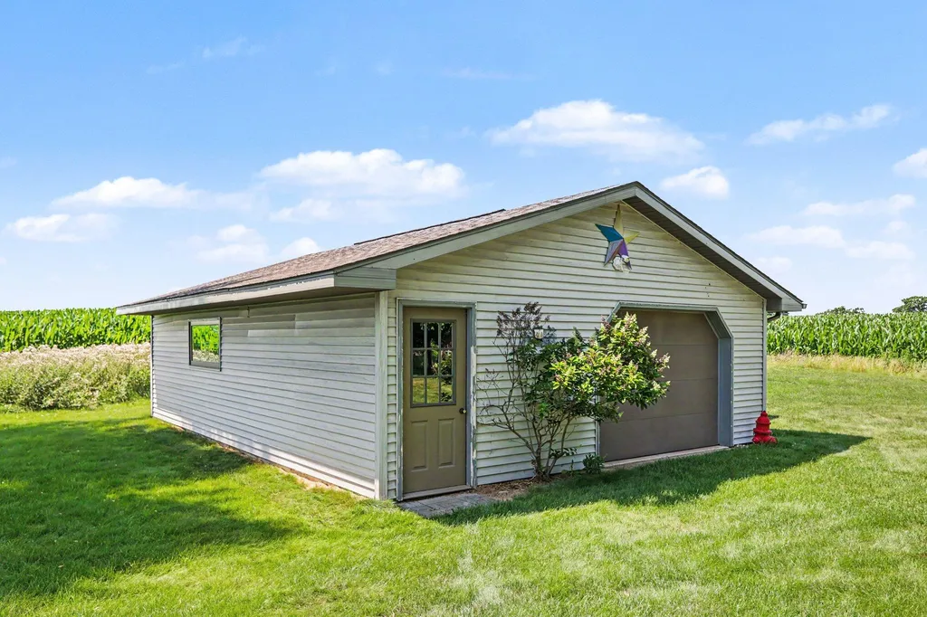 15745 15 Mile Road Marshall Township MI 49068
