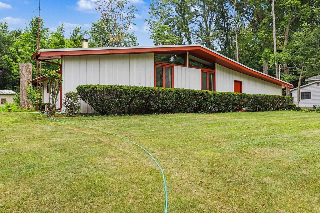 158 Reyn Circle Battle Creek City MI 49015