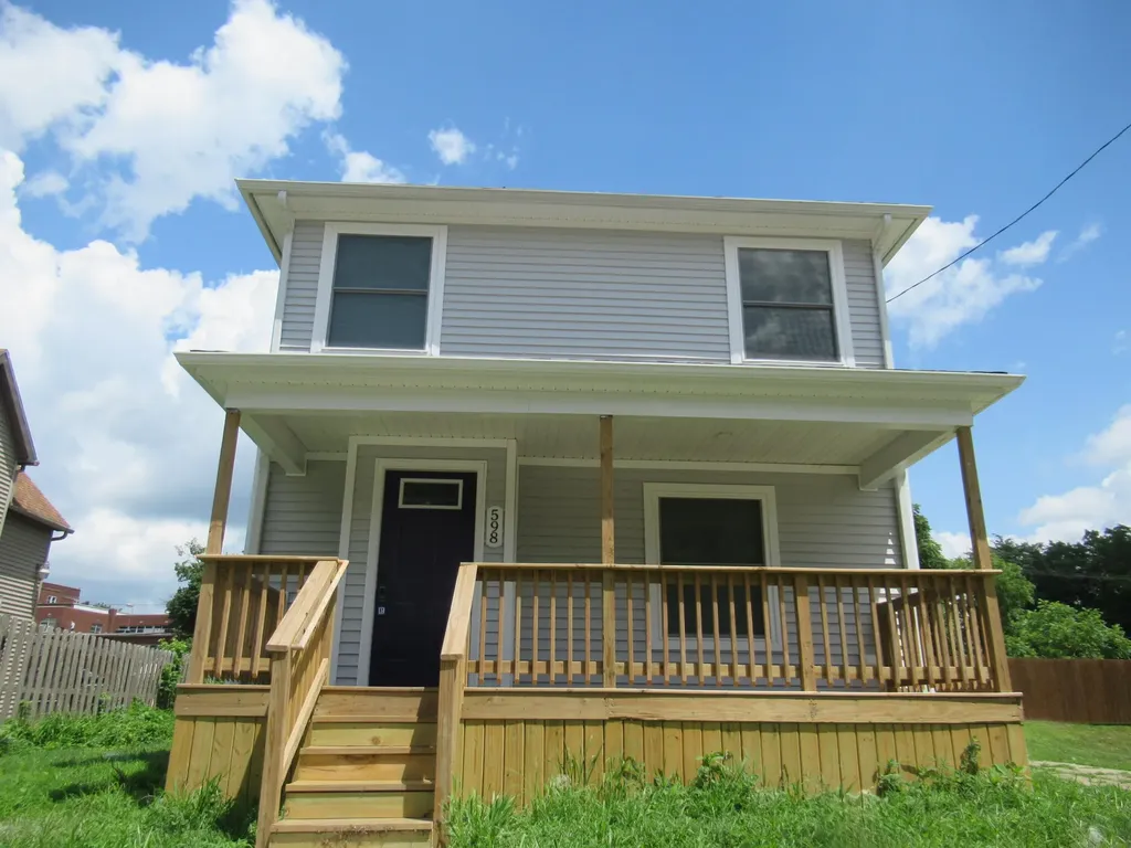 598 W Michigan Avenue Battle Creek City MI 49037