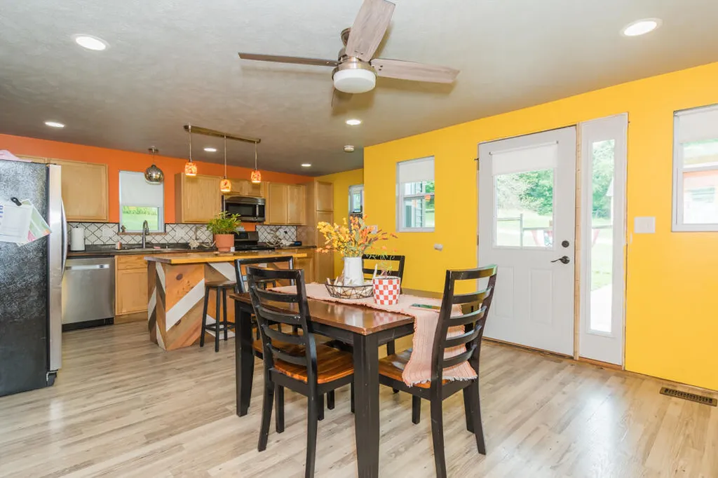 529 Clinton Street Marshall City MI 49068