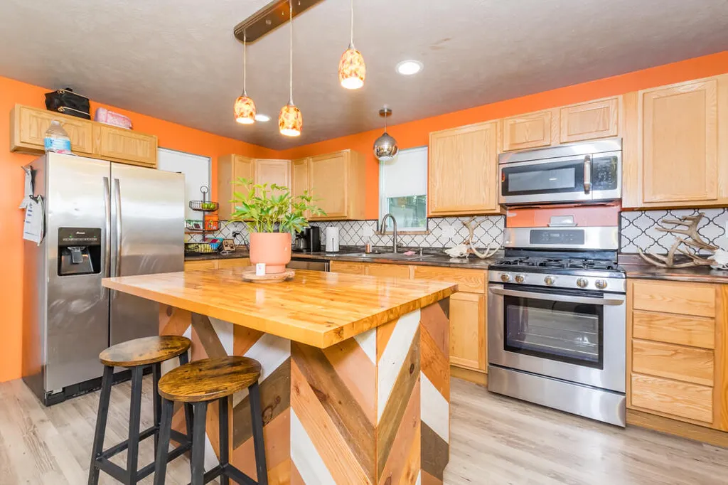 529 Clinton Street Marshall City MI 49068