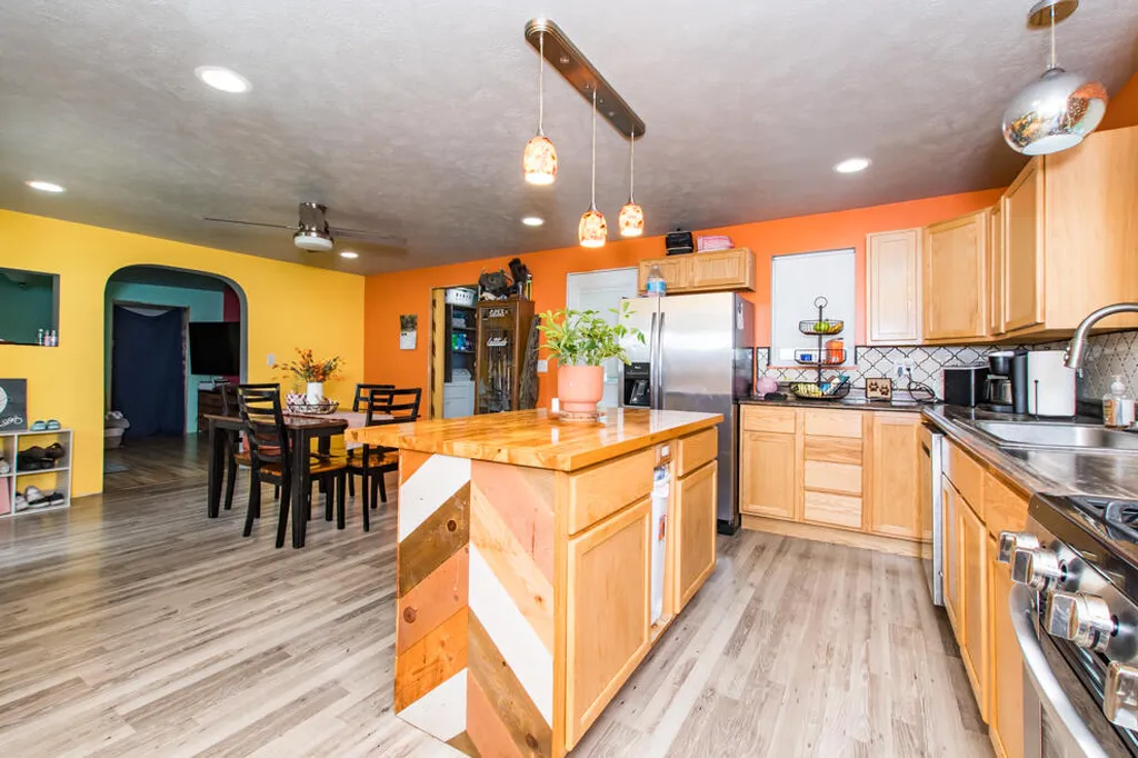 529 Clinton Street Marshall City MI 49068