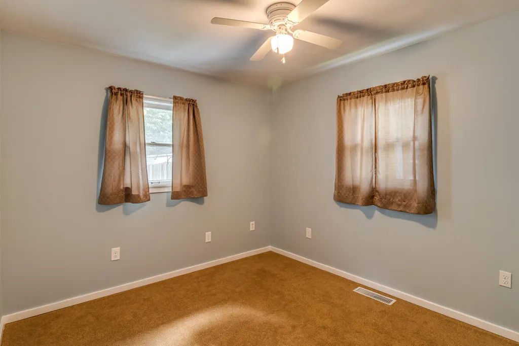 79 S Cedar Avenue Battle Creek City MI 49037