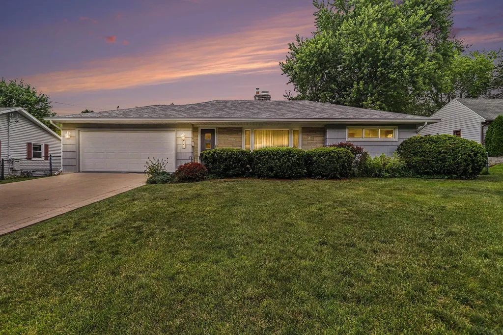 243 Briar Hill Drive Battle Creek City MI 49015