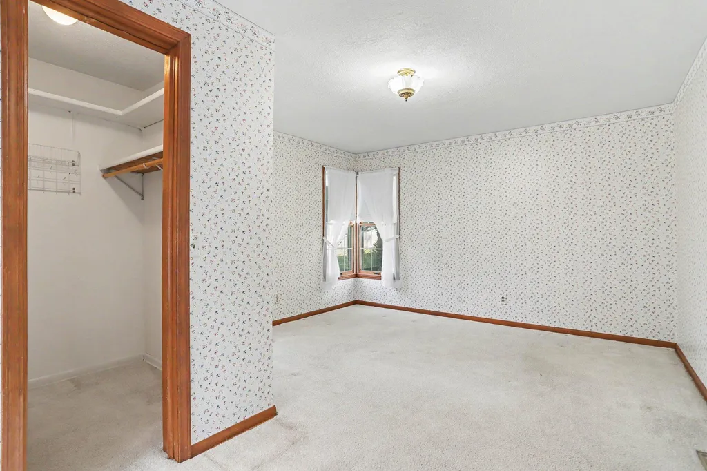 243 Briar Hill Drive Battle Creek City MI 49015