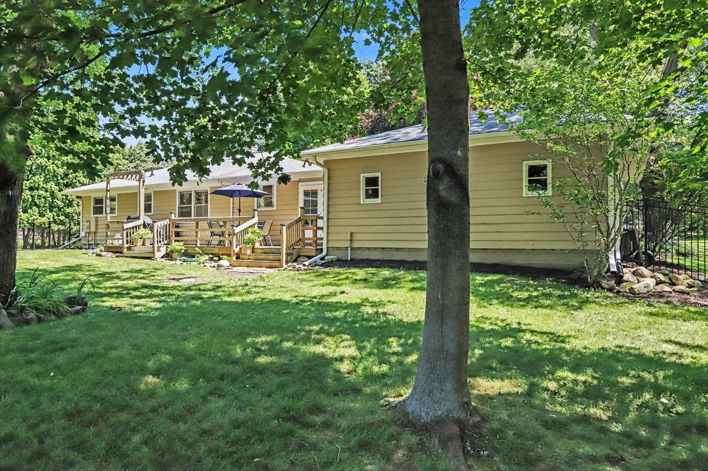 15833 17 1/2 Mile Road Marshall Township MI 49068