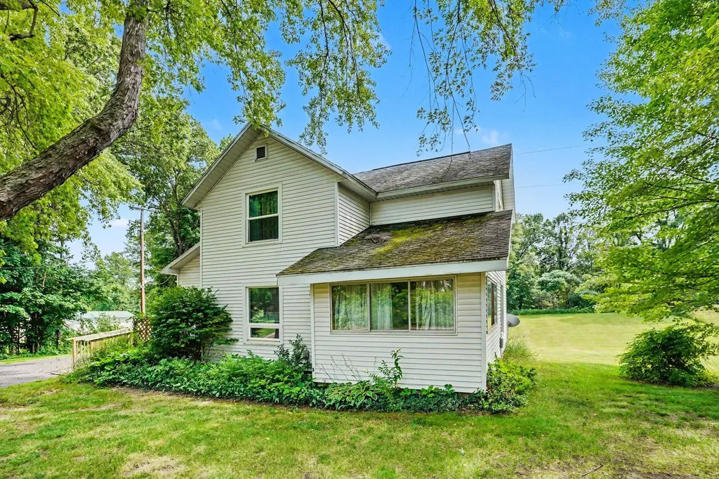 3568 M Drive S Athens Township MI 49011