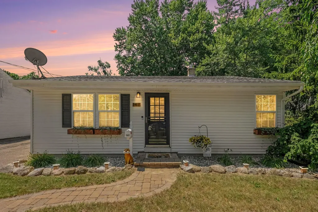 147 Cherry Street NW Sparta Village MI 49345