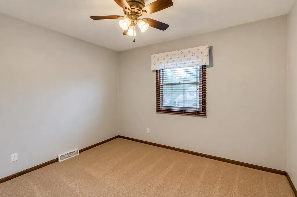138 Grand Castle Terrace Emmett Charter Township MI 49014