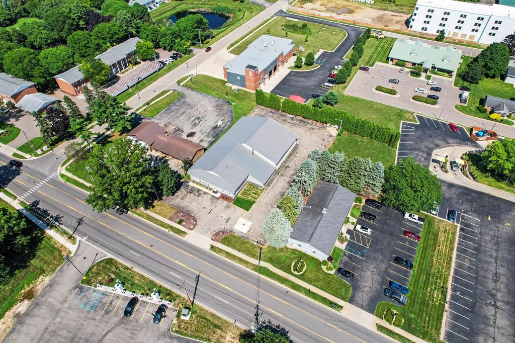 126 West Drive N Marshall City MI 49068