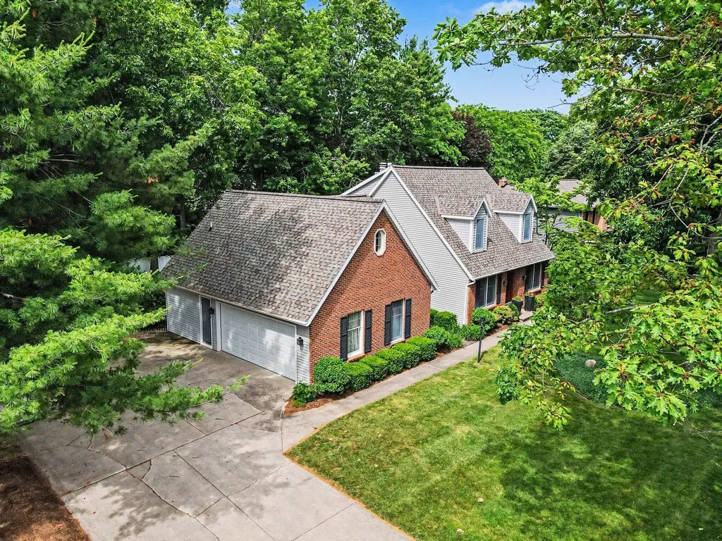 3020 Kalarama Avenue Portage City MI 49024