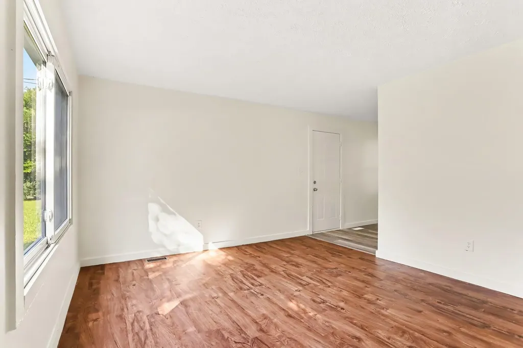 130 Saratoga Avenue Bedford Charter Township MI 49037