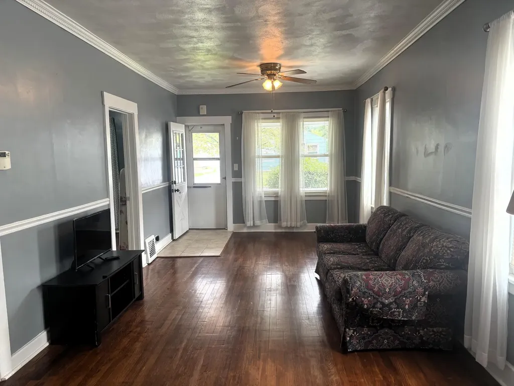 511 Iroquois Avenue Battle Creek City MI 49015