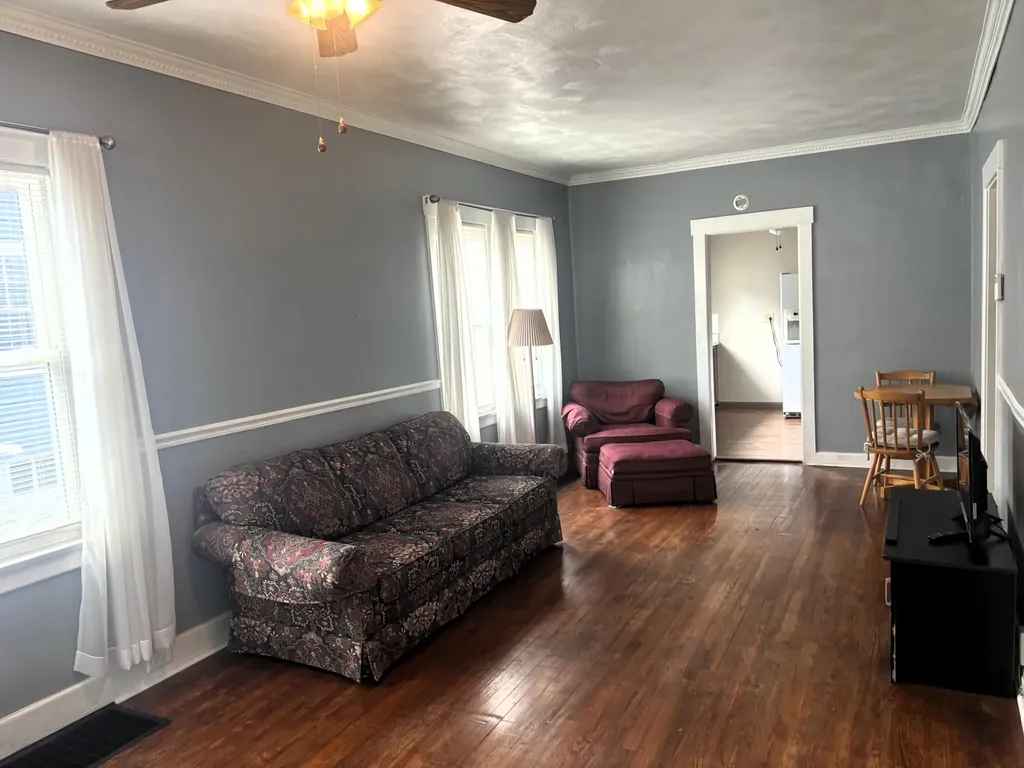 511 Iroquois Avenue Battle Creek City MI 49015