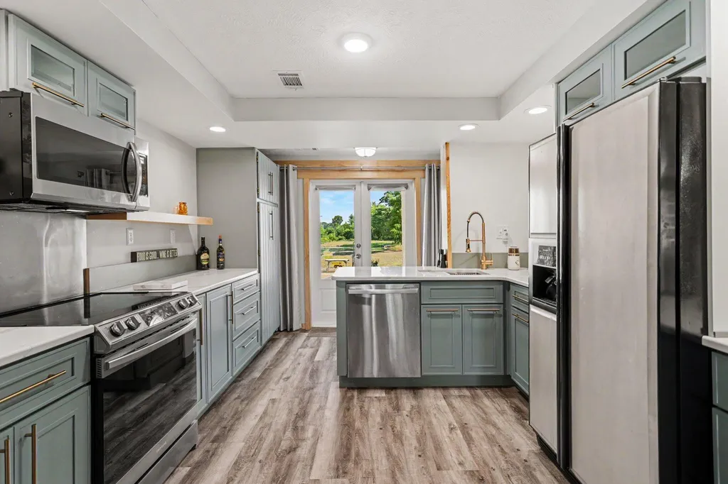57 N Mason Kalamo Township MI 49096