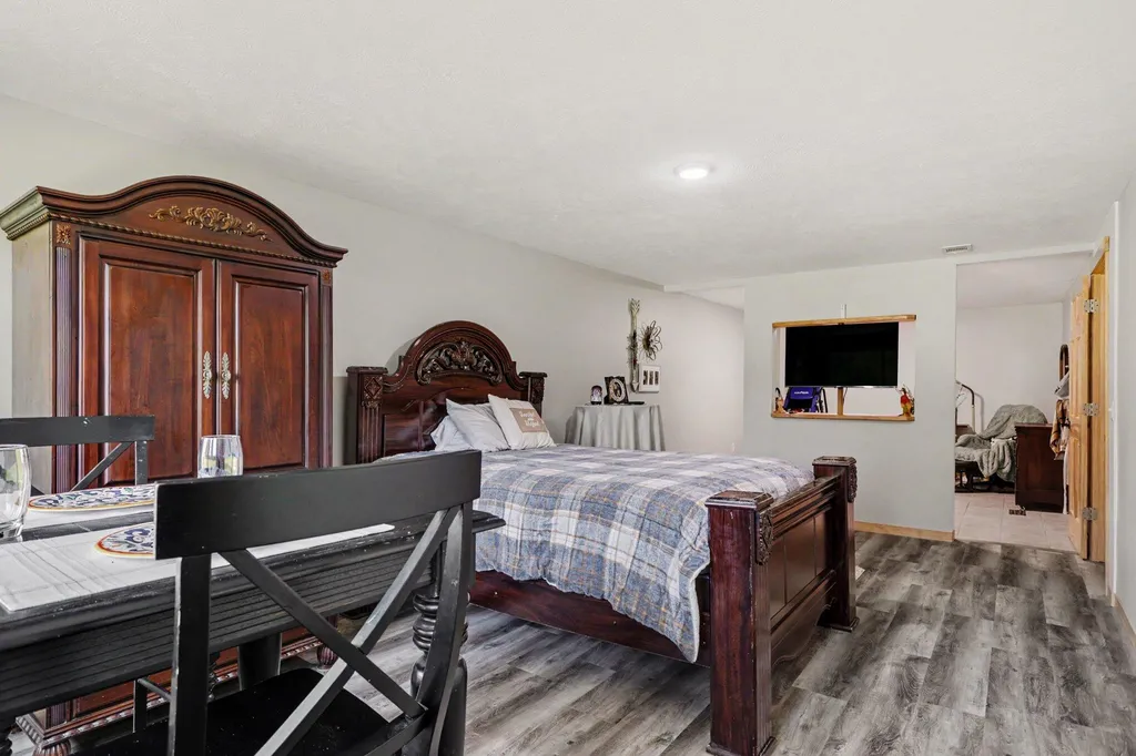 57 N Mason Kalamo Township MI 49096