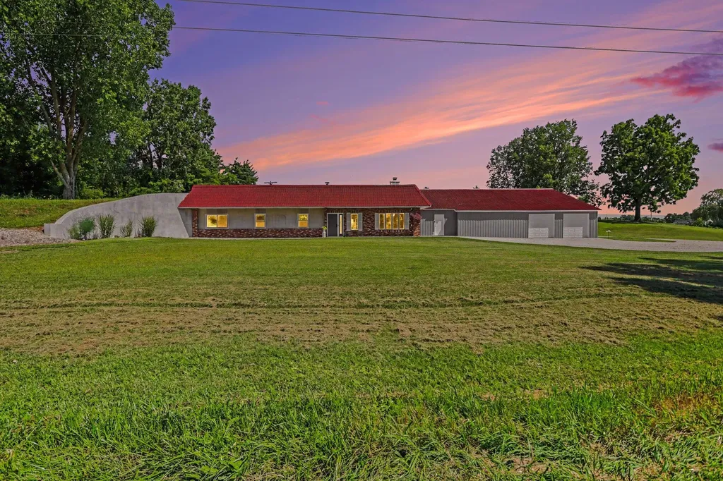 57 N Mason Kalamo Township MI 49096