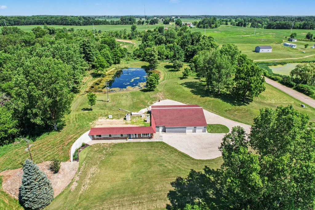57 N Mason Kalamo Township MI 49096