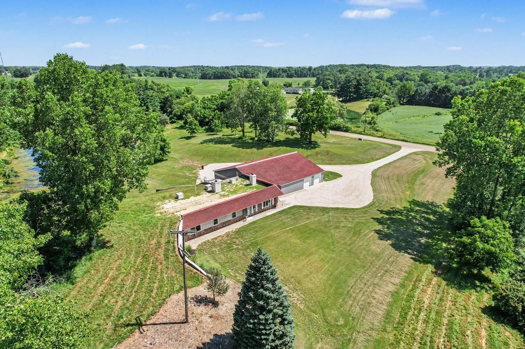 57 N Mason Kalamo Township MI 49096