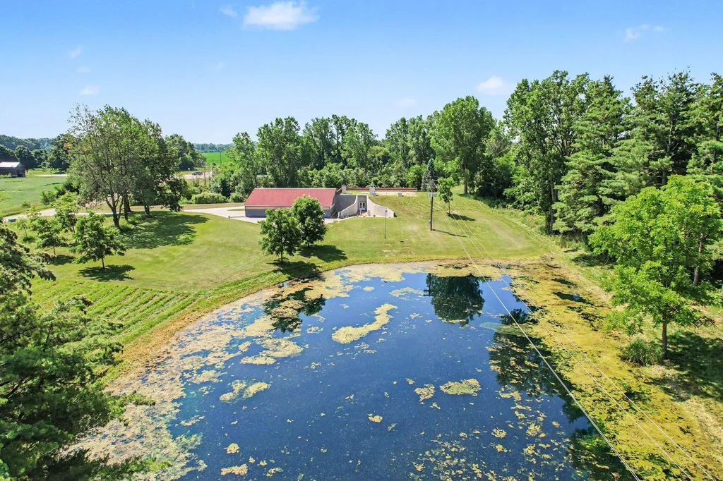 57 N Mason Kalamo Township MI 49096