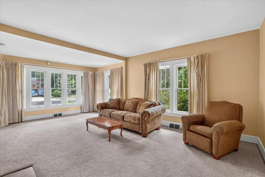 1318 E Michigan Avenue Sheridan Township MI 49224