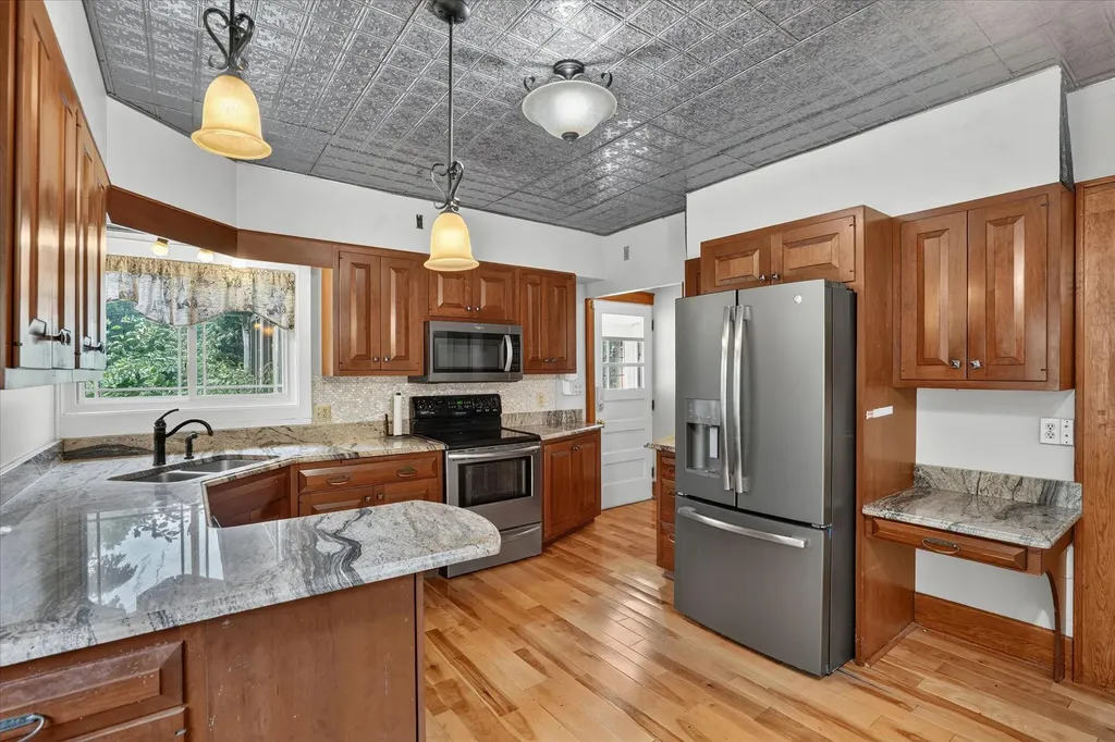 1318 E Michigan Avenue Sheridan Township MI 49224