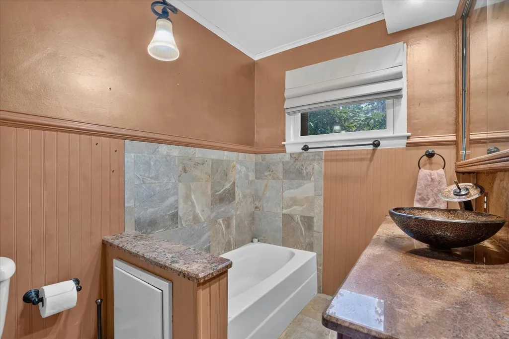 1318 E Michigan Avenue Sheridan Township MI 49224