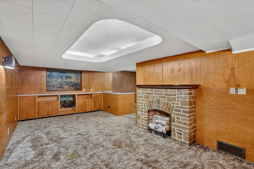 1318 E Michigan Avenue Sheridan Township MI 49224