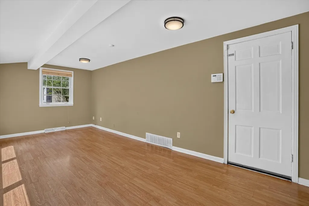 59 Wealthy Avenue Battle Creek City MI 49015