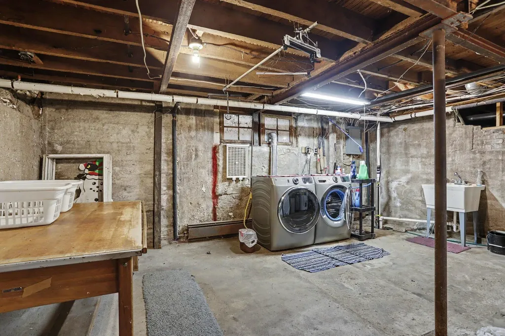 219 N 4th Street Burr Oak Village MI 49030