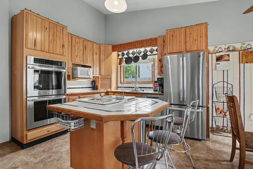 219 N 4th Street Burr Oak Village MI 49030