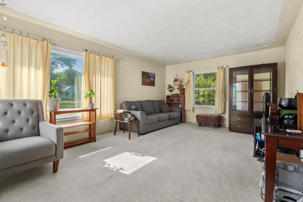 136 Charleston Avenue Bedford Charter Township MI 49037